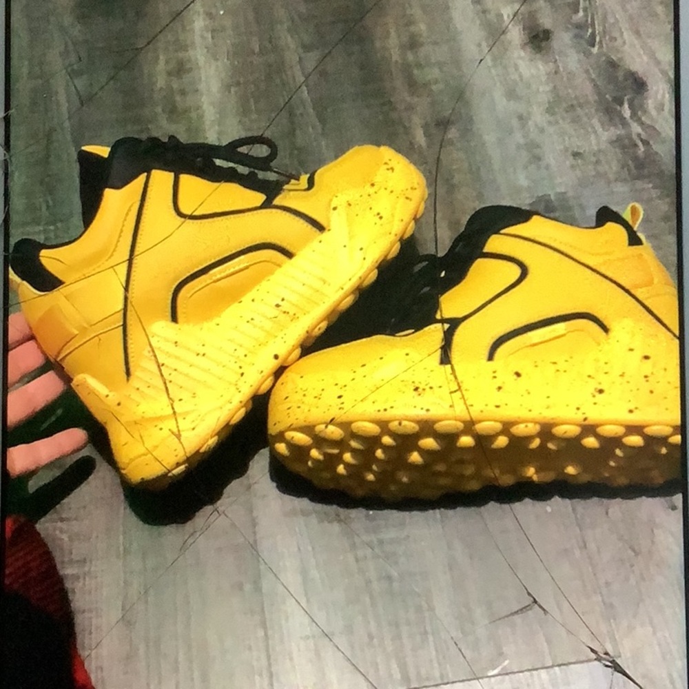Anthony wang - Picture 2 of 4